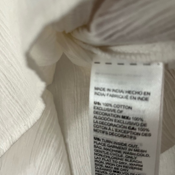 Chico’s White Gauze Flutter Sleeve Sequined Design Size Small 4 New With Tags - Picture 6 of 7